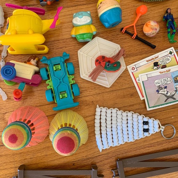 Vintage Random Toys Bundle - Picture 6 of 11